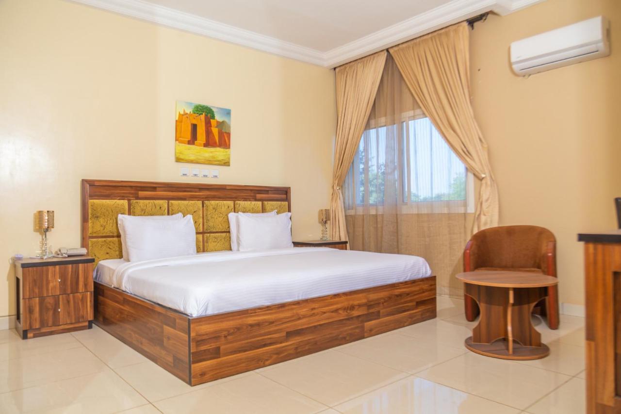 Guest Pride Hotel Кано Экстерьер фото
