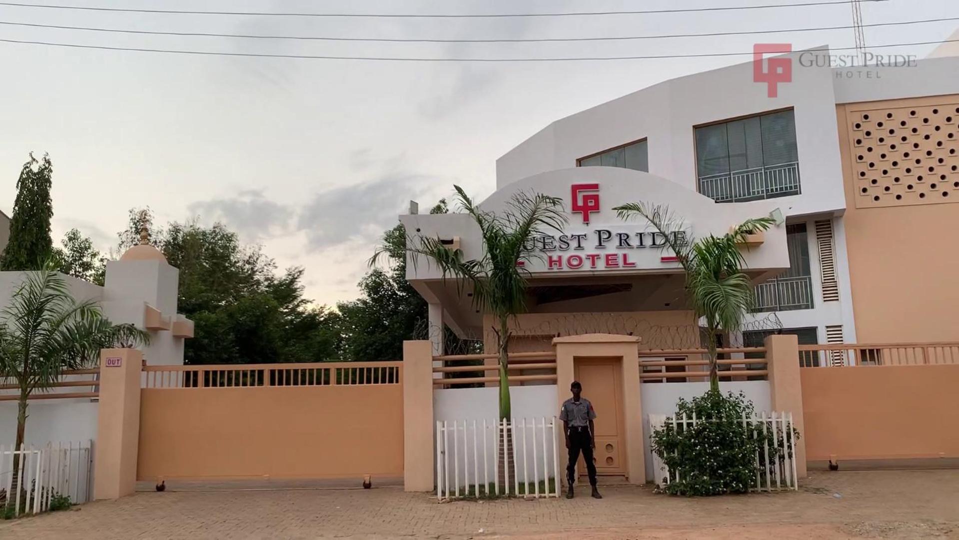 Guest Pride Hotel Кано Экстерьер фото
