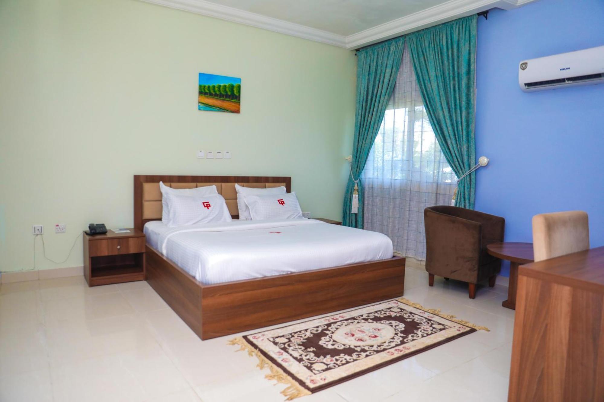 Guest Pride Hotel Кано Экстерьер фото